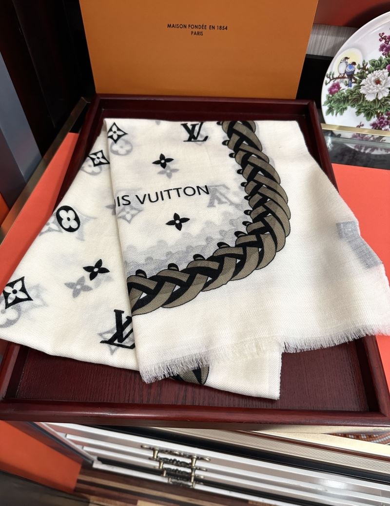 Louis Vuitton Scarf